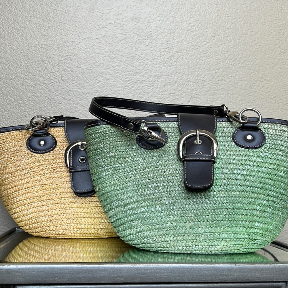 Set of two wicker bags